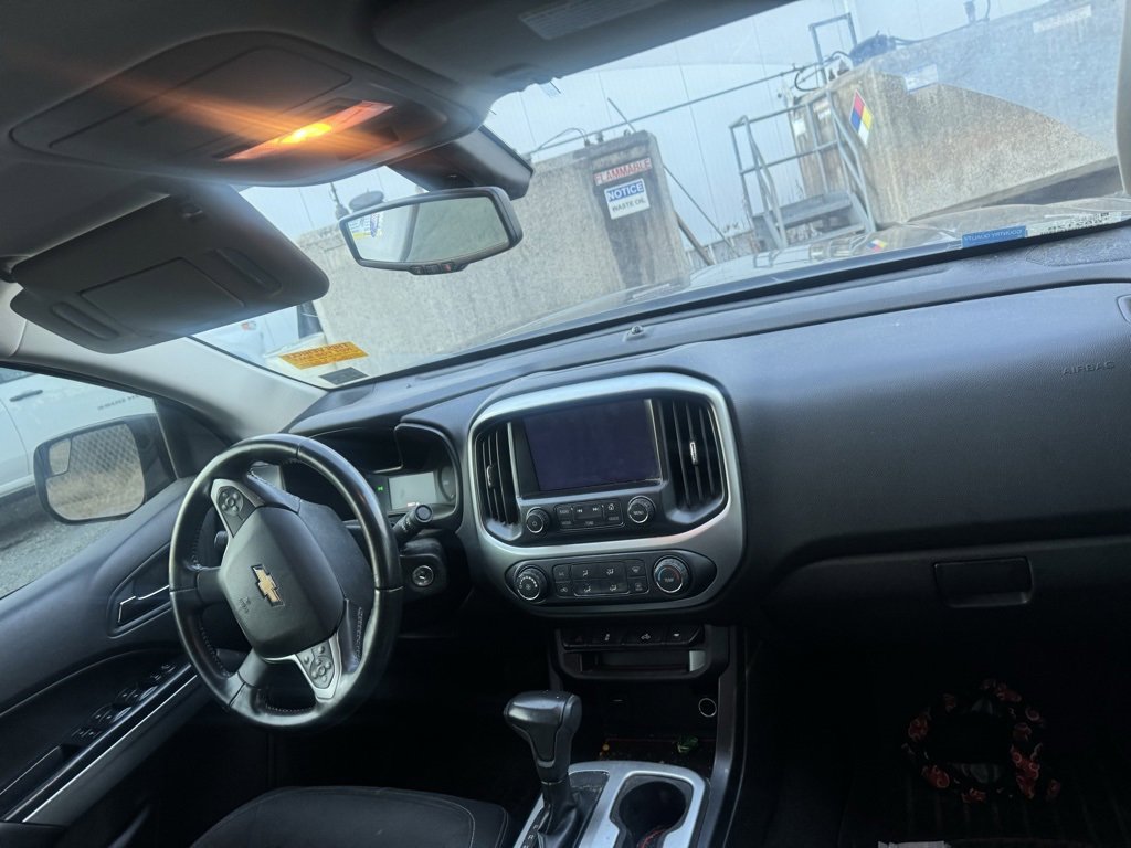 Used 2018 Chevrolet Colorado LT w/ Redline Special Edition image 53