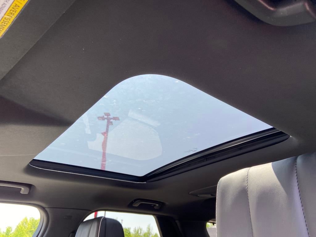 Used 2019 Land Rover Discovery HSE Luxury image 38