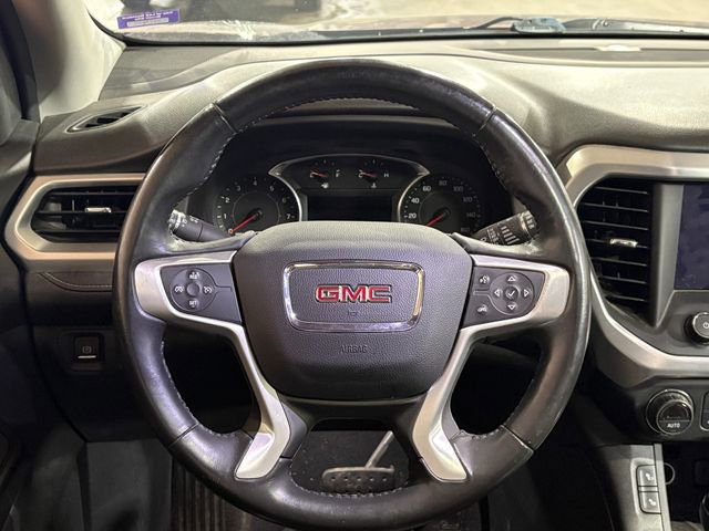 Used 2018 GMC Acadia SLT image 18