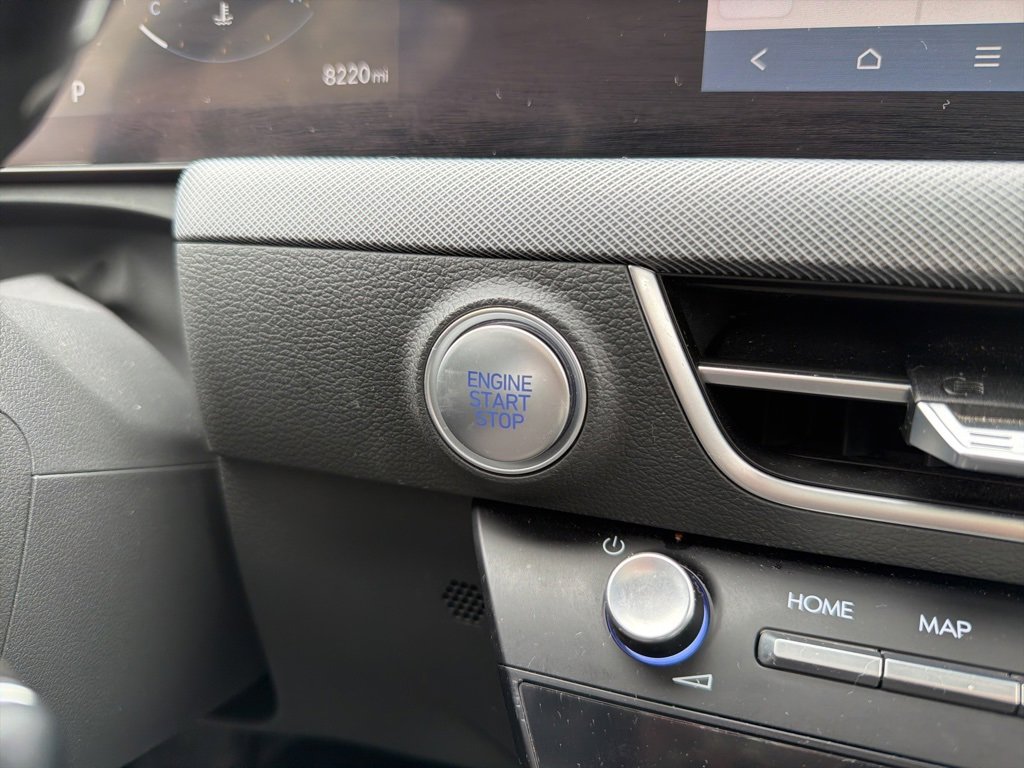 Certified 2024 Hyundai Sonata SEL w/ Convenience Package image 37