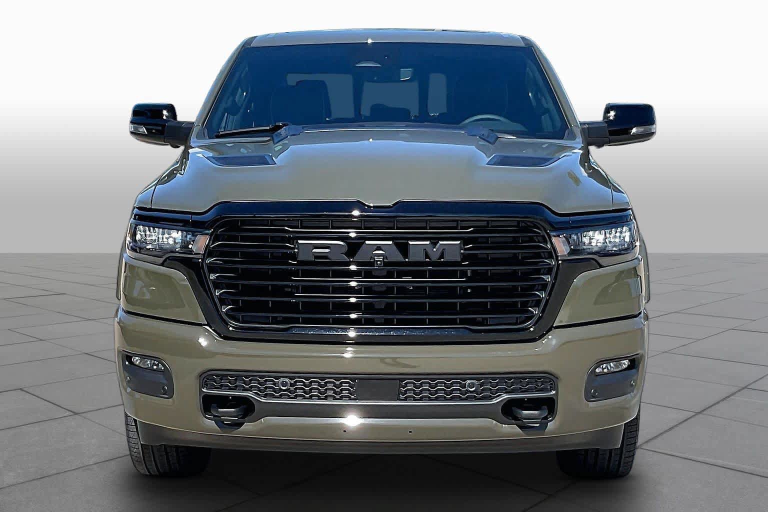 New 2027 RAM 1500 Laramie AWD/4WD image 3