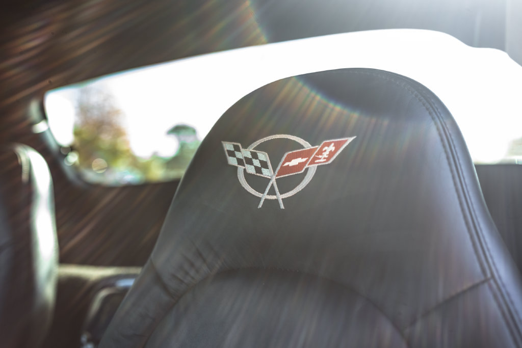 Used 2004 Chevrolet Corvette Z06 w/ Z06 Preferred Equipment Group RWD image 19