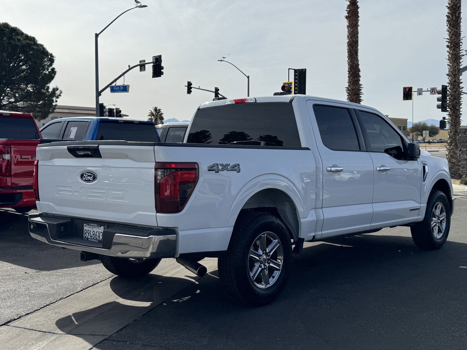 Used 2024 Ford F150 XLT w/ Mobile Office Package image 6