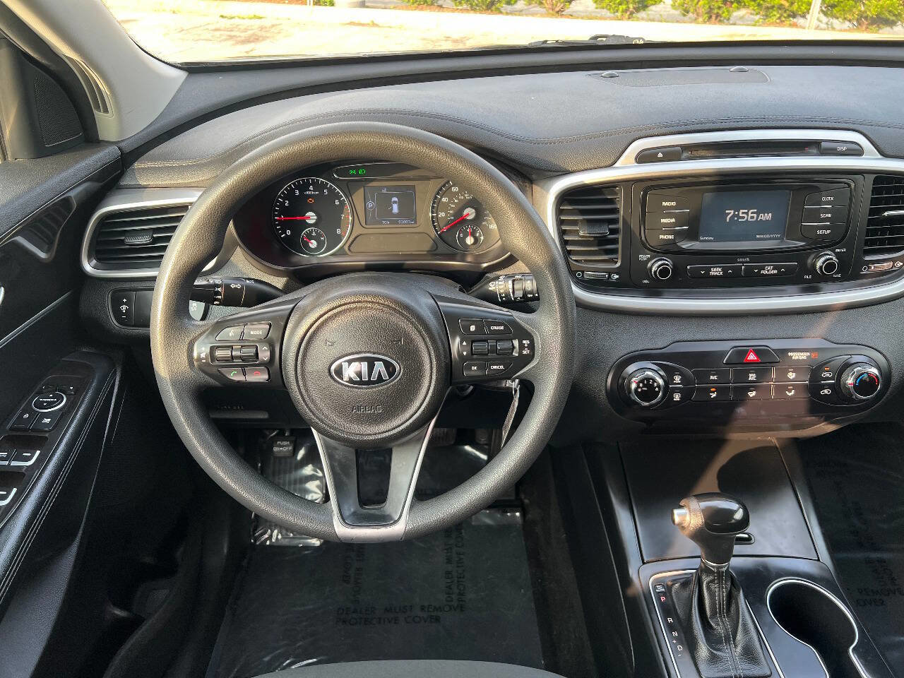 Used 2016 Kia Sorento AWD image 29