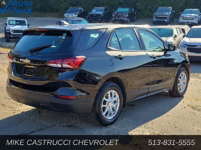 Used 2024 Chevrolet Equinox LS w/ Driver Confidence II Package FWD image 5