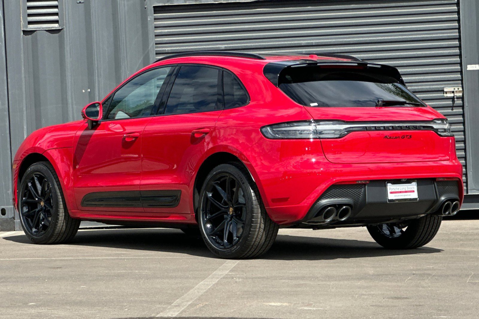 New 2026 Porsche Macan GTS image 3