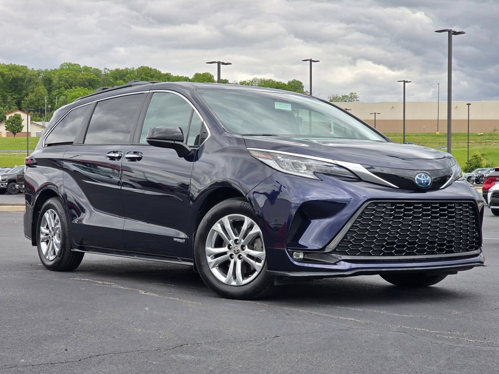 Used 2021 Toyota Sienna XSE w/ XSE Plus Package AWD/4WD 360° Tour