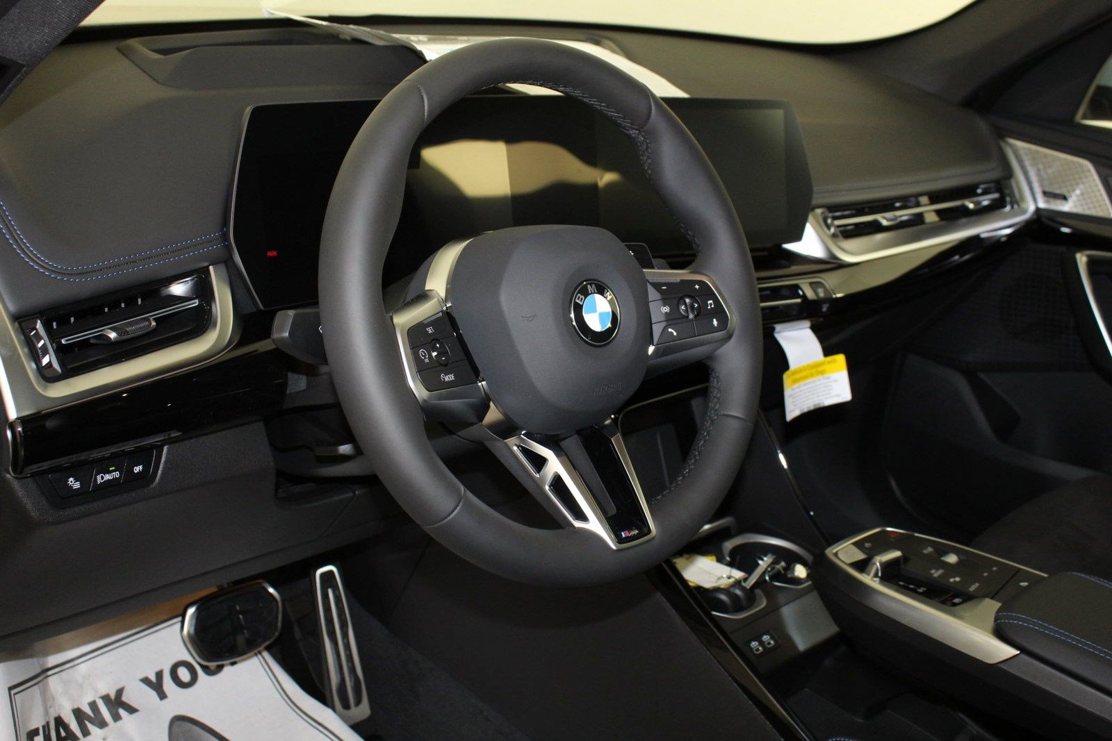 Used 2025 BMW X1 xDrive28i w/ Technology Package AWD/4WD image 4