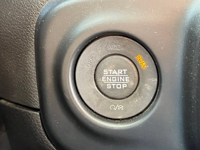 Used 2023 Jeep Wrangler Unlimited AWD/4WD image 21