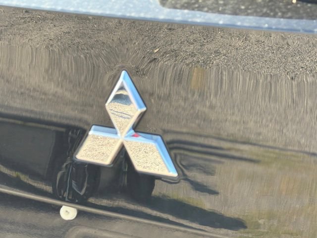 New 2026 Mitsubishi Outlander SE FWD image 12