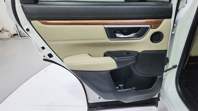 Used 2019 Honda CR-V Touring image 26