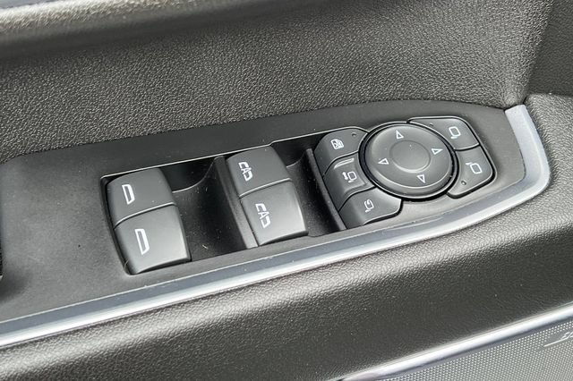 Used 2024 Chevrolet Silverado 3500 High Country w/ High Country Premium Package AWD/4WD image 11