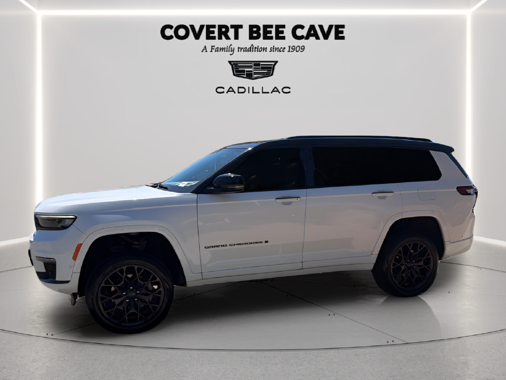 Used 2023 Jeep Grand Cherokee L Summit AWD/4WD image 4