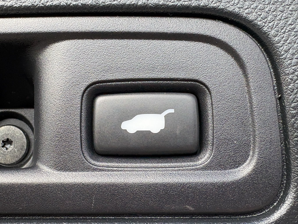 Certified 2022 Honda Pilot Elite image 32