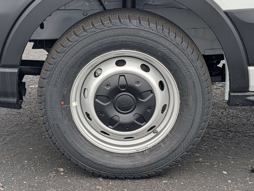 New 2026 Ford Transit 150 148 Medium Roof RWD image 18