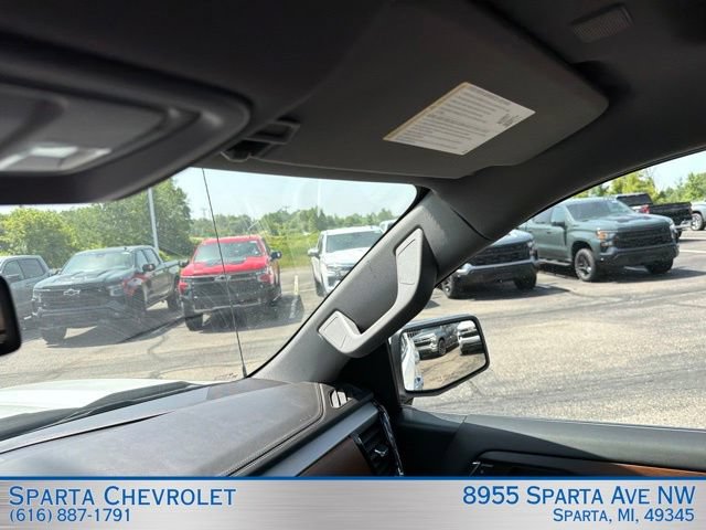 Used 2024 GMC Sierra 1500 Denali AWD/4WD image 40