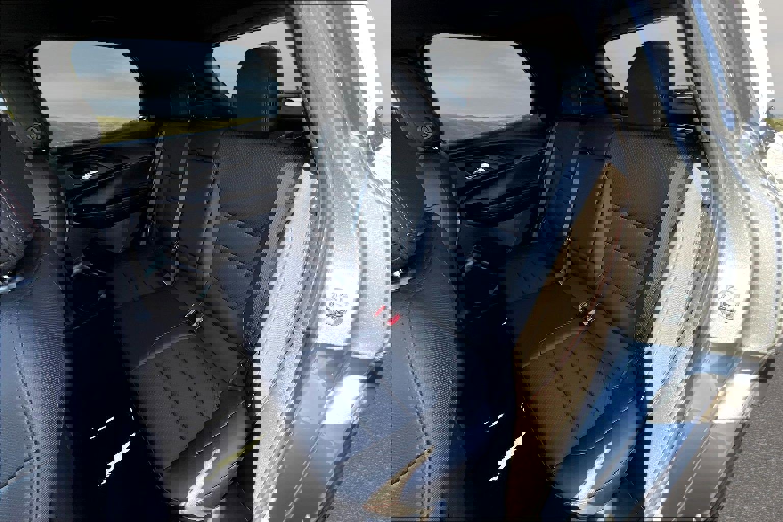 Used 2023 Chevrolet TrailBlazer RS w/ Convenience Package image 14