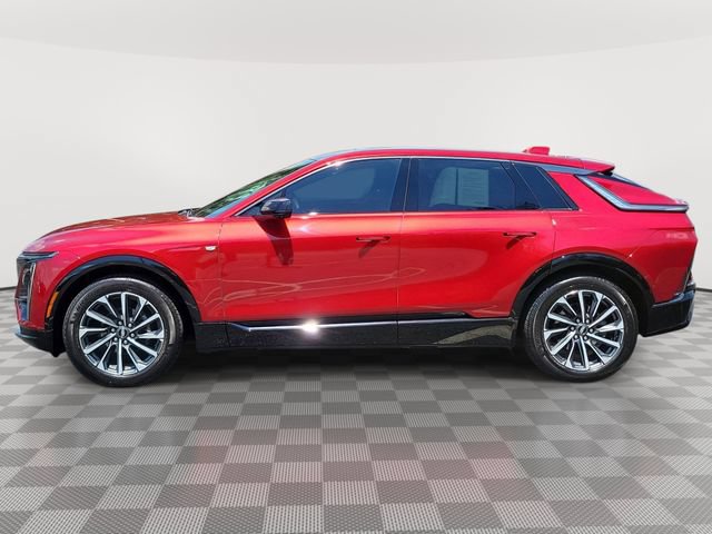 Certified 2024 Cadillac Lyriq Sport AWD/4WD image 3