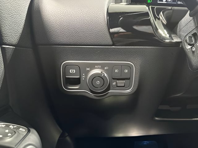 Certified 2026 Mercedes-Benz GLA 250 4MATIC image 15