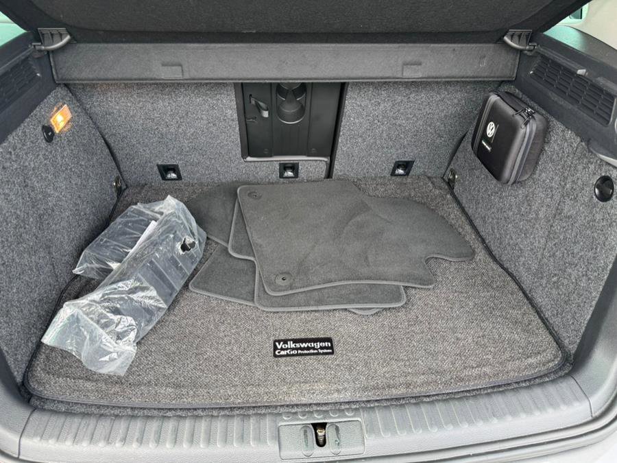 Used 2014 Volkswagen Tiguan SE AWD/4WD image 17