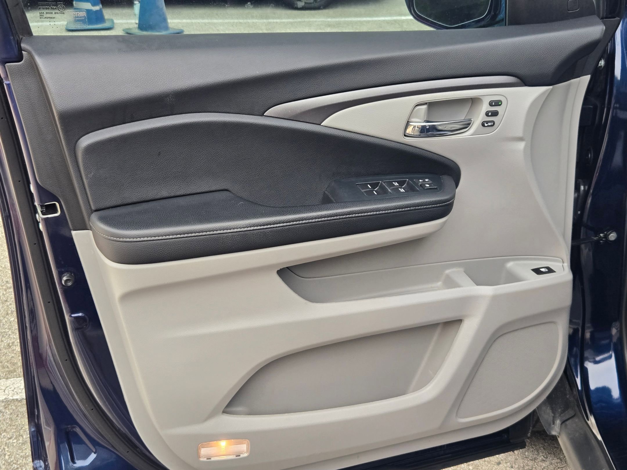 Used 2023 Honda Ridgeline RTL-E image 10