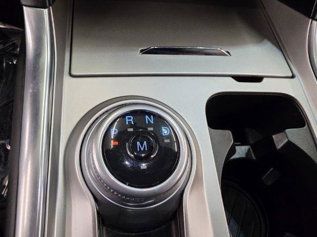 Used 2020 Ford Explorer XLT w/ Equipment Group 202A AWD/4WD image 13