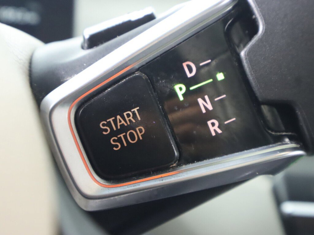 Used 2015 BMW i3 w/ Range Extender image 26