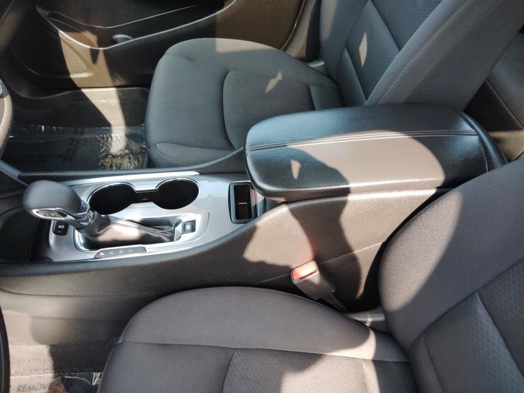 Used 2024 Chevrolet Malibu LT FWD image 24