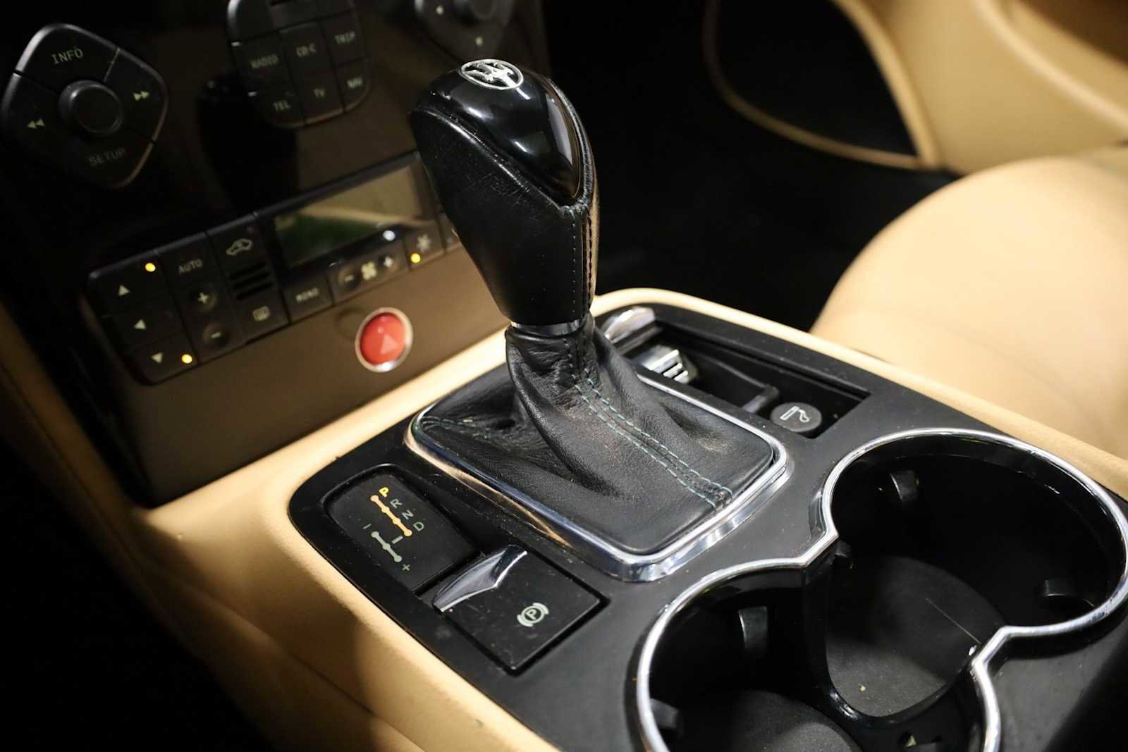 Used 2007 Maserati Quattroporte image 29