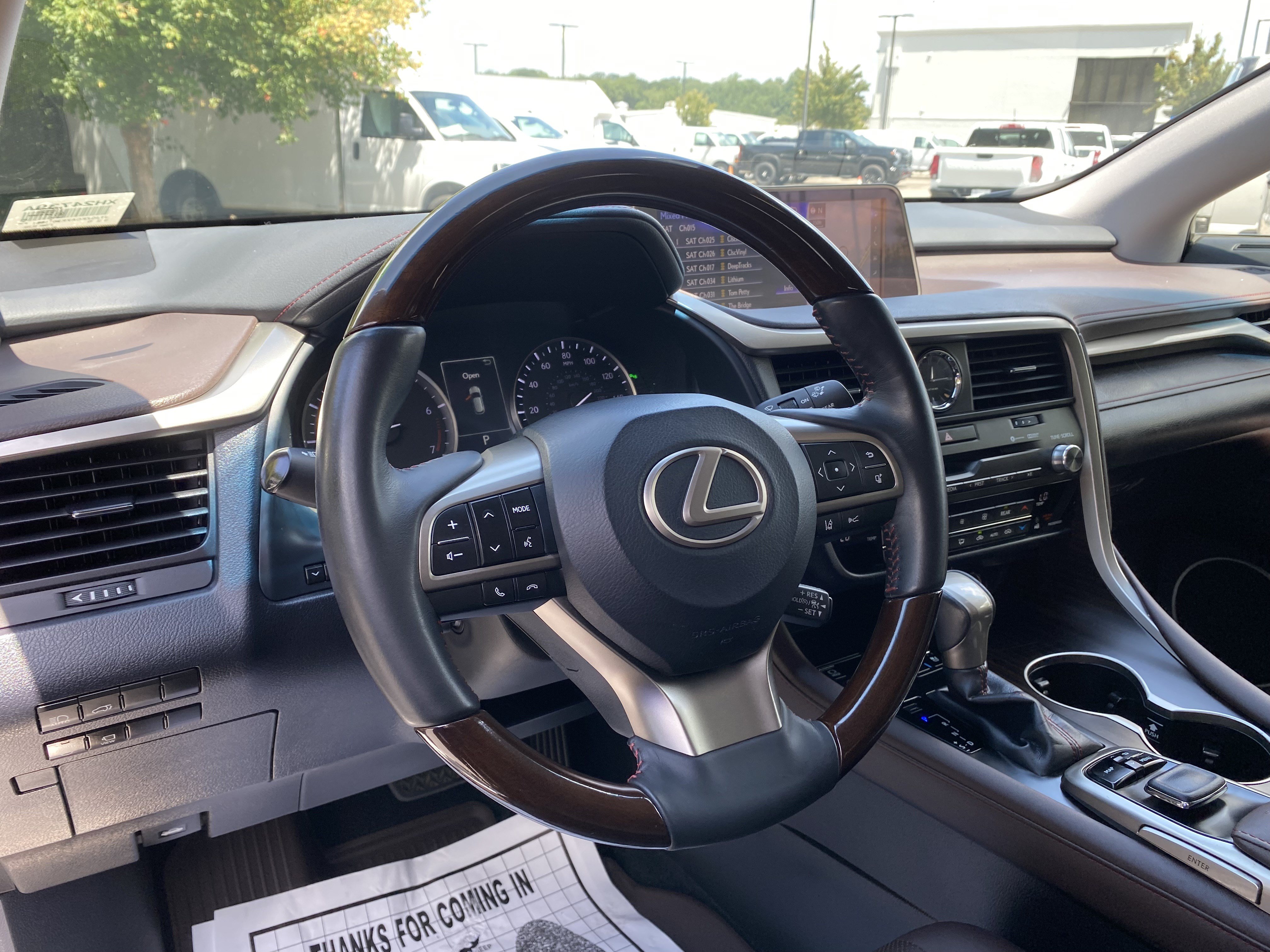 Used 2019 Lexus RX 350L FWD image 17