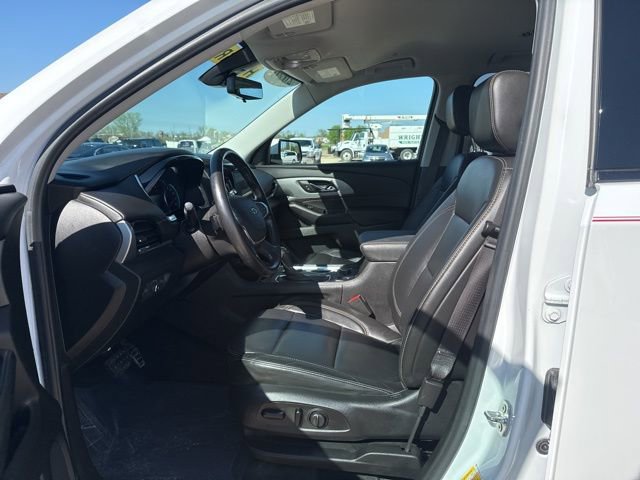 Used 2020 Chevrolet Traverse RS AWD/4WD image 14