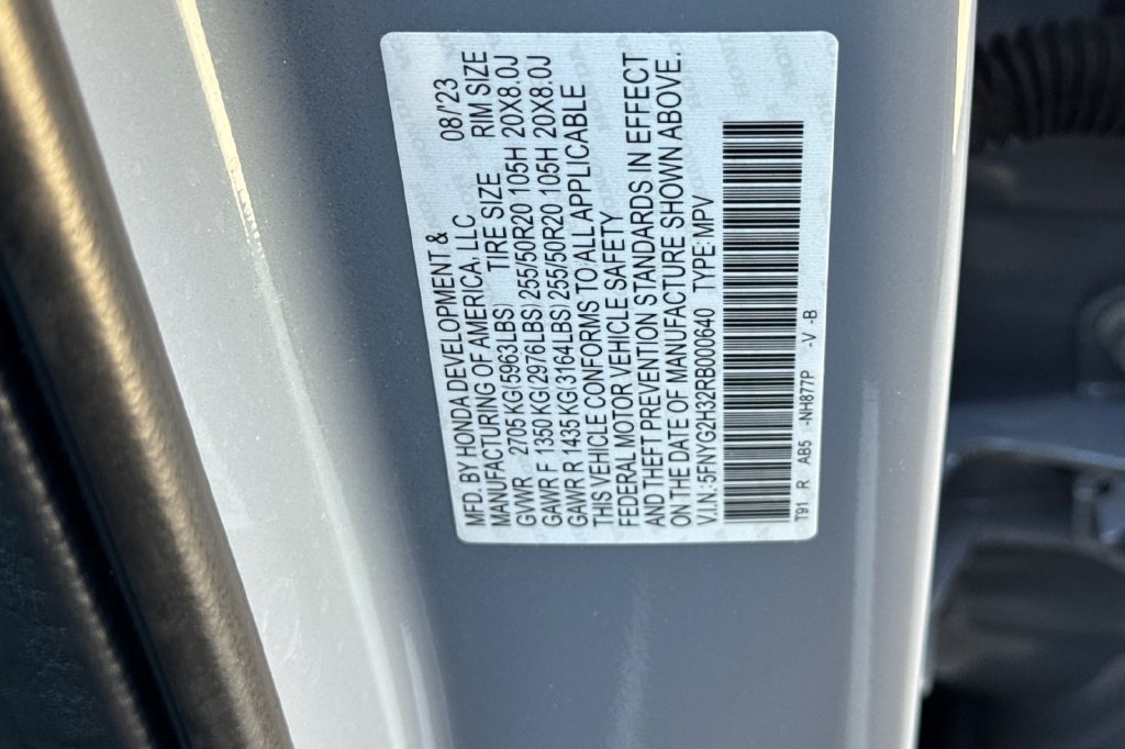 Certified 2024 Honda Pilot Sport image 36