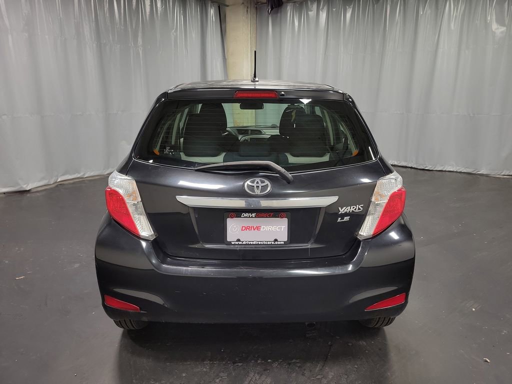 Used 2012 Toyota Yaris LE image 7