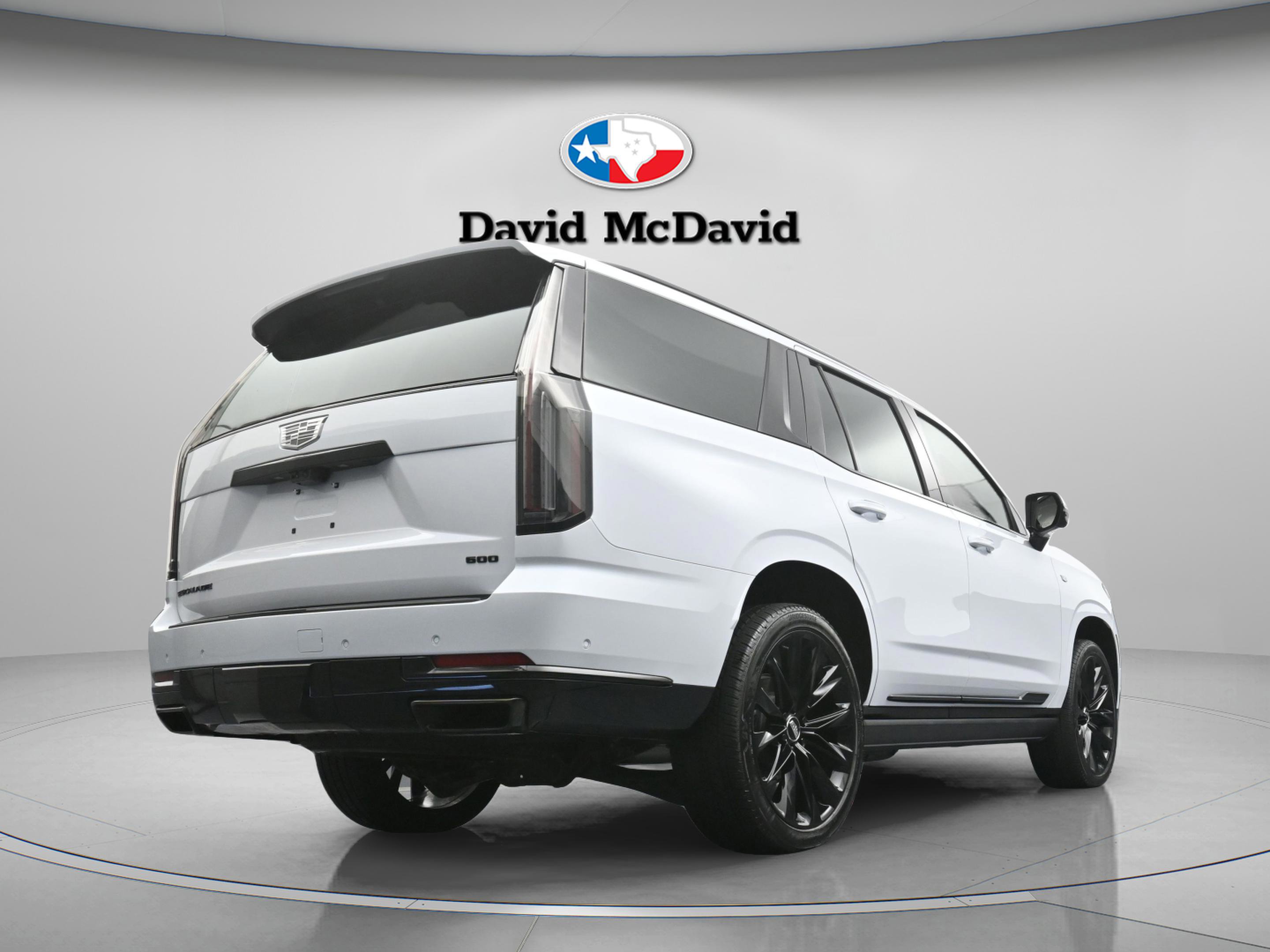 Used 2026 Cadillac Escalade Platinum Sport w/ LPO, ONYX Package image 34