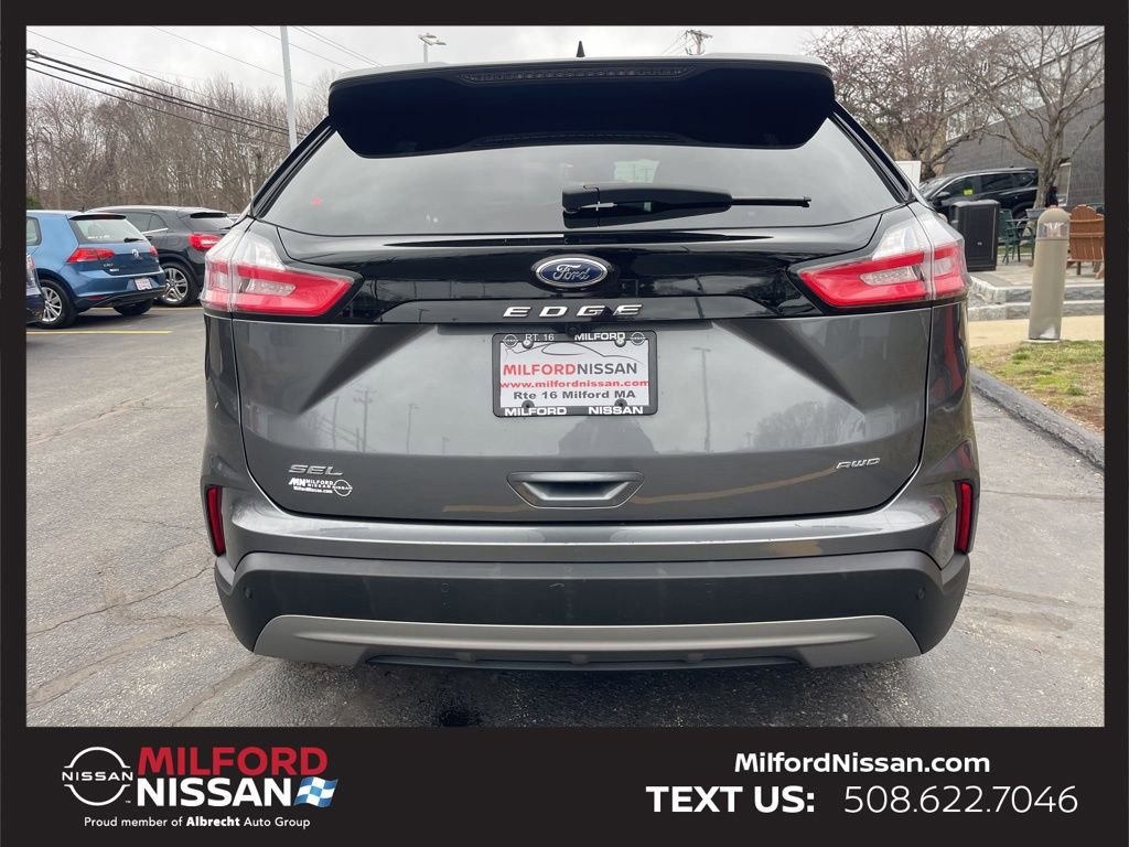 Used 2024 Ford Edge SEL image 4