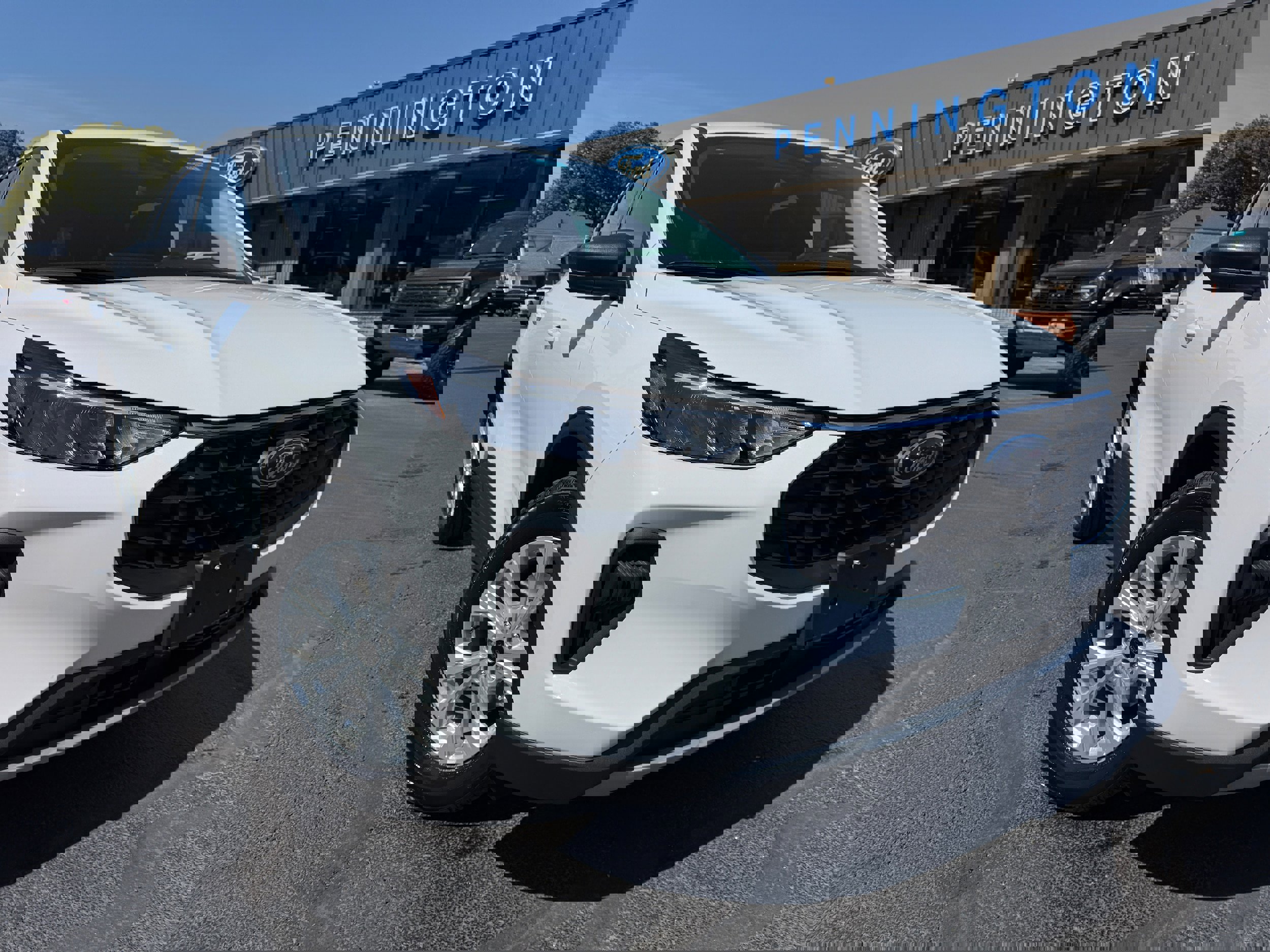 New 2025 Ford Escape Active image 1
