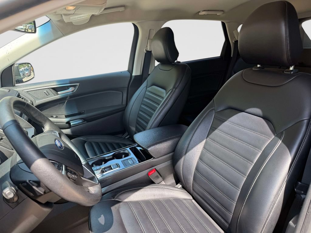Used 2019 Ford Edge SEL w/ Equipment Group 201A AWD/4WD image 22