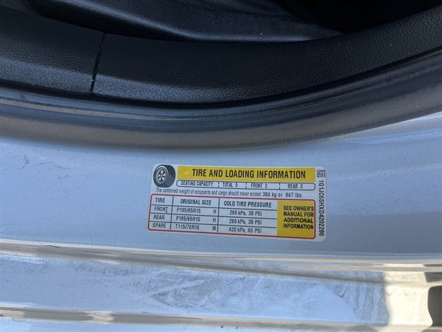 Used 2013 Chevrolet Sonic LT FWD image 19