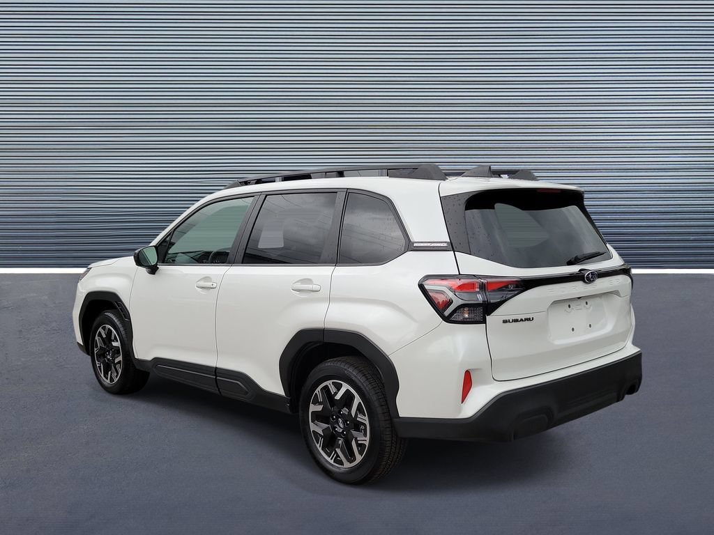Certified 2025 Subaru Forester Premium AWD/4WD image 4