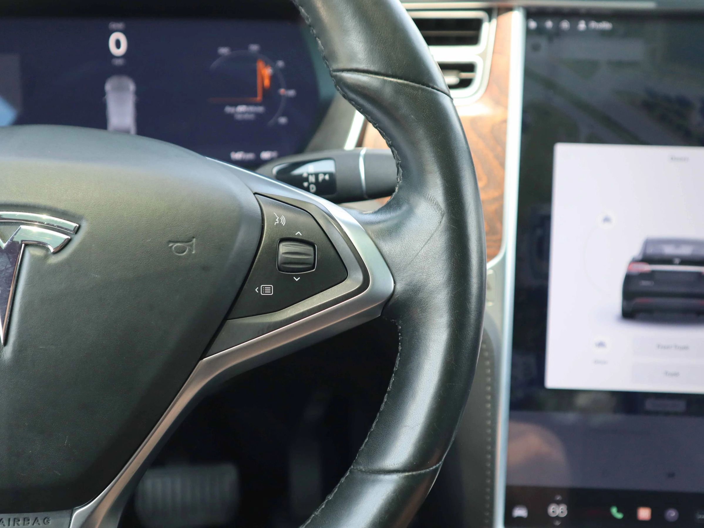 Used 2018 Tesla Model X 100D AWD/4WD image 4