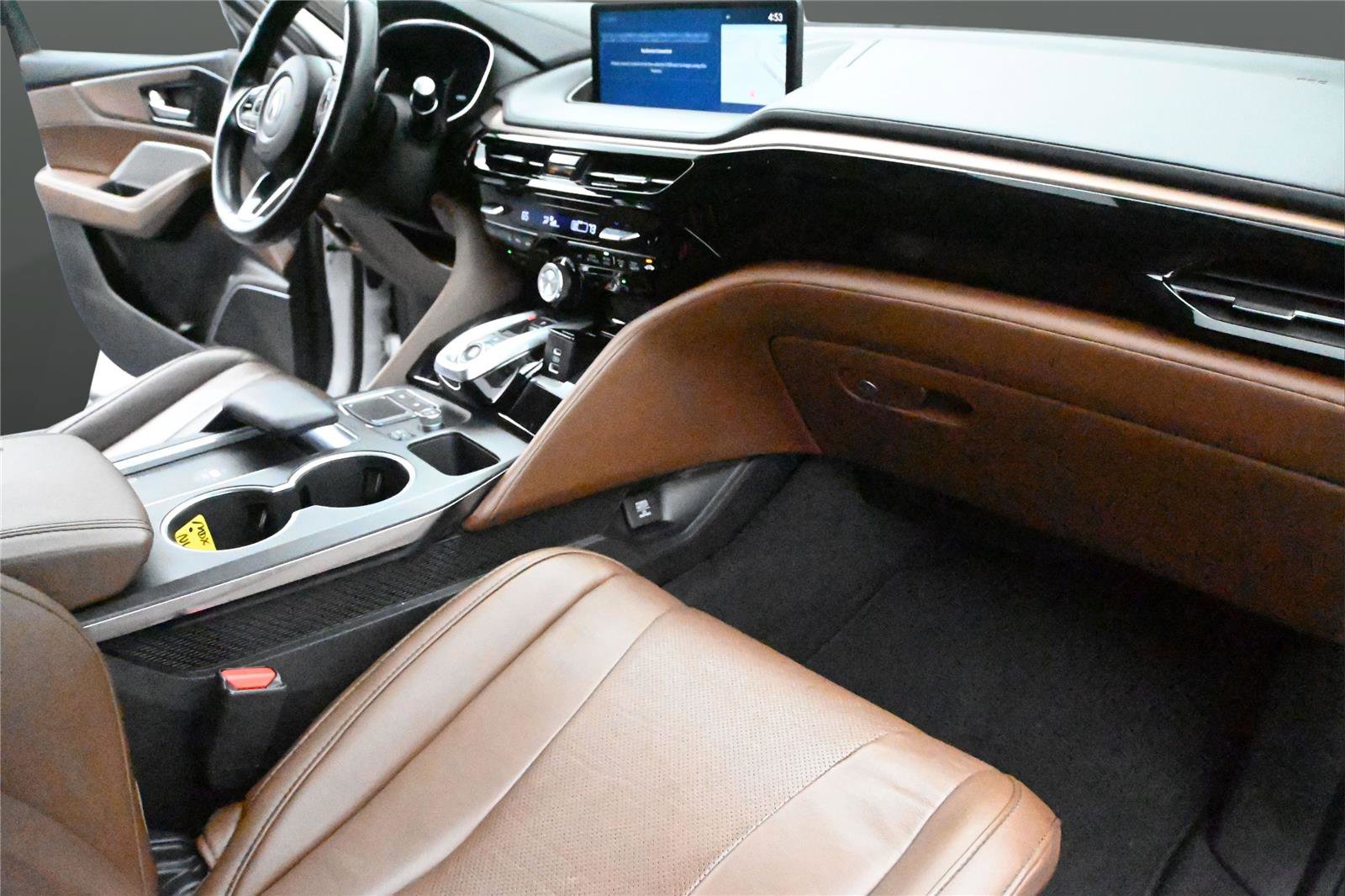 Certified 2022 Acura MDX SH-AWD w/ Technology Package image 19