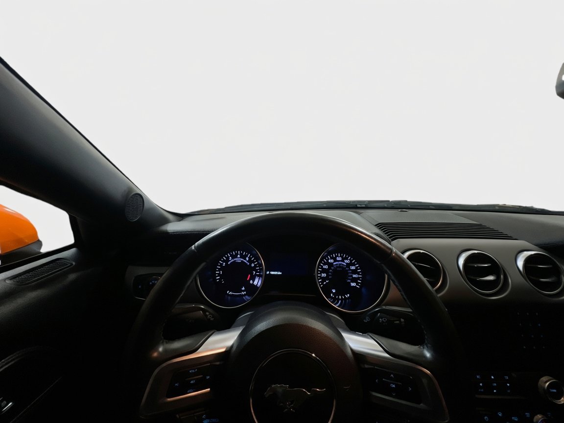 Used 2019 Ford Mustang GT RWD image 7