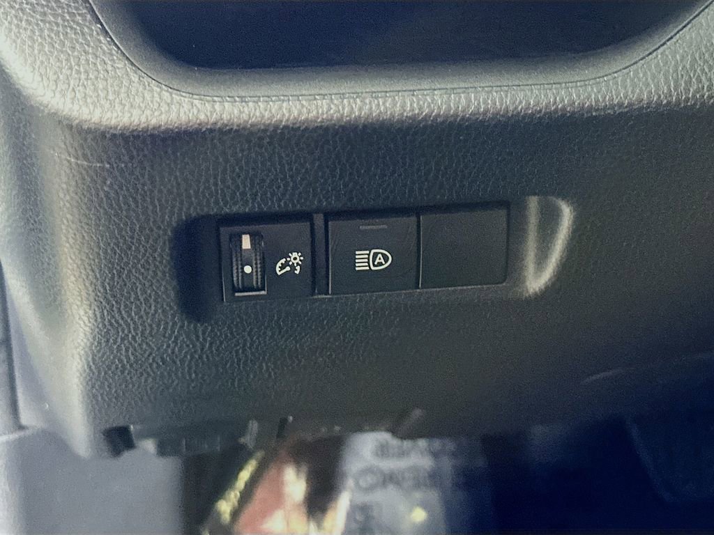 Used 2023 Toyota RAV4 LE FWD image 21