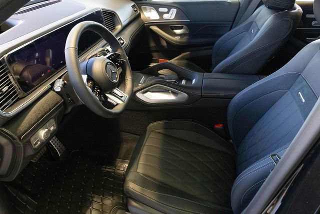 New 2026 Mercedes-Benz GLS 63 AMG 4MATIC image 2