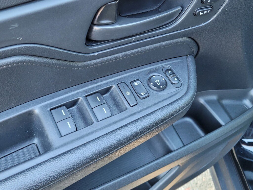 Certified 2024 Honda Odyssey EX-L image 18