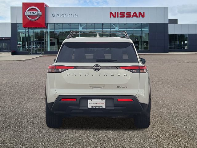 Used 2022 Nissan Pathfinder SV AWD/4WD image 6