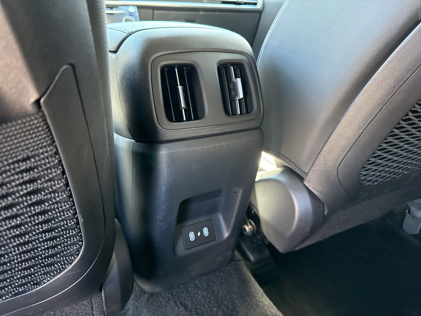 Certified 2025 Hyundai Tucson Limited image 15