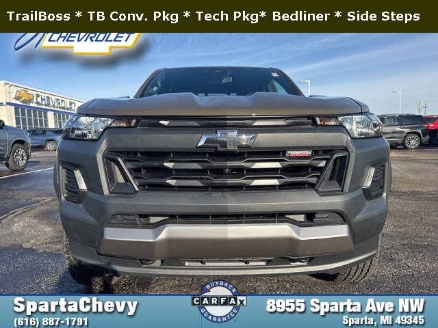 Used 2025 Chevrolet Colorado Trail Boss image 8