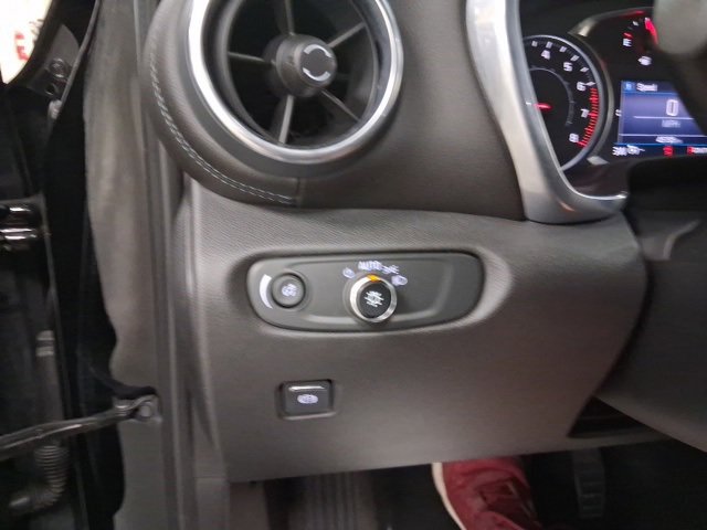 Used 2022 Chevrolet Blazer LT image 25