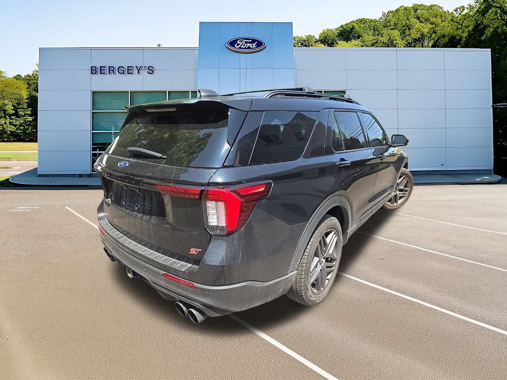 Certified 2025 Ford Explorer ST AWD/4WD image 6